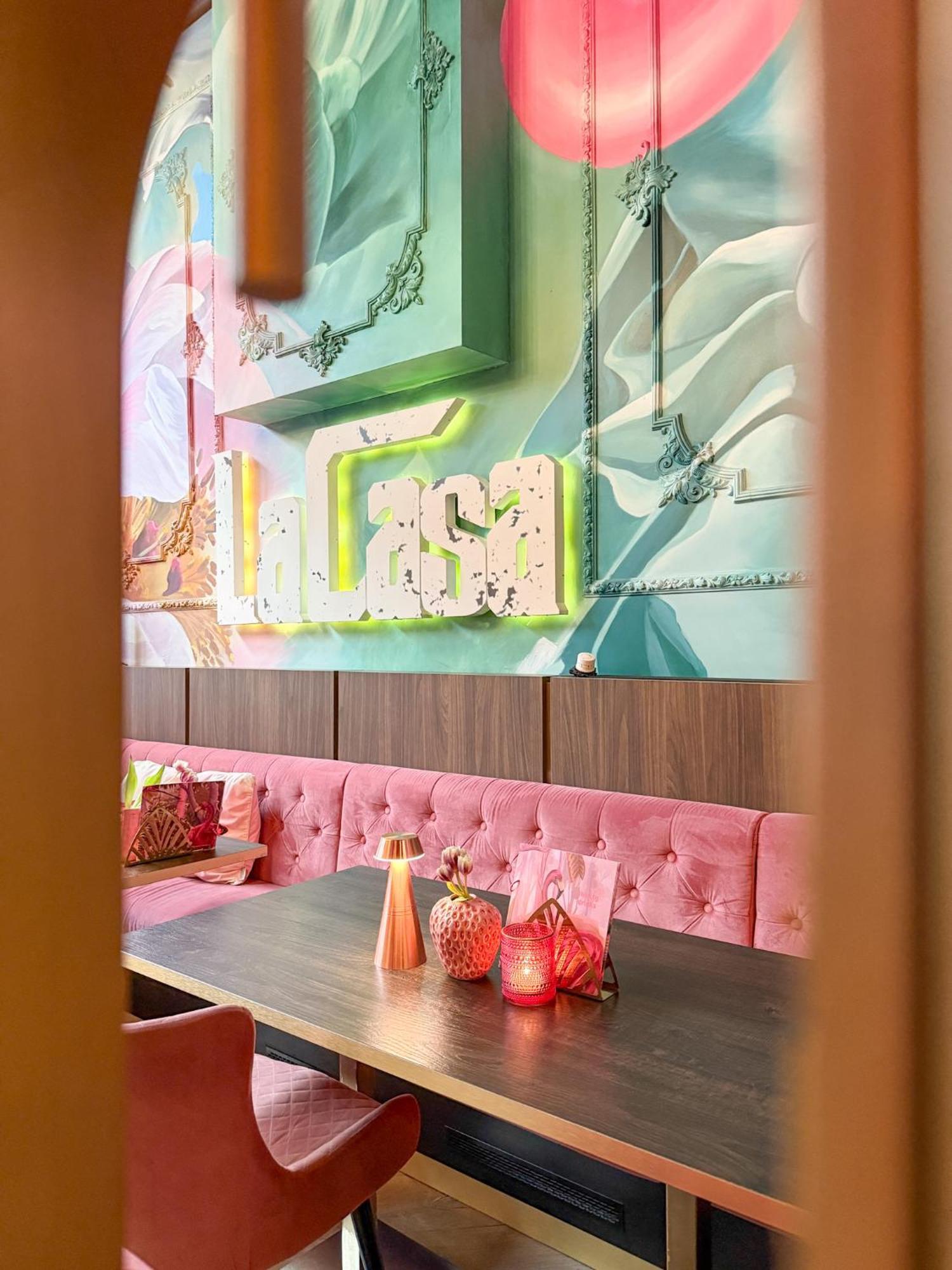 Hotel La Casa 팔켄뷔르흐안더횔 외부 사진
